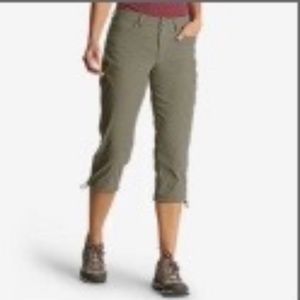 Eddie Bauer Capris Size 10